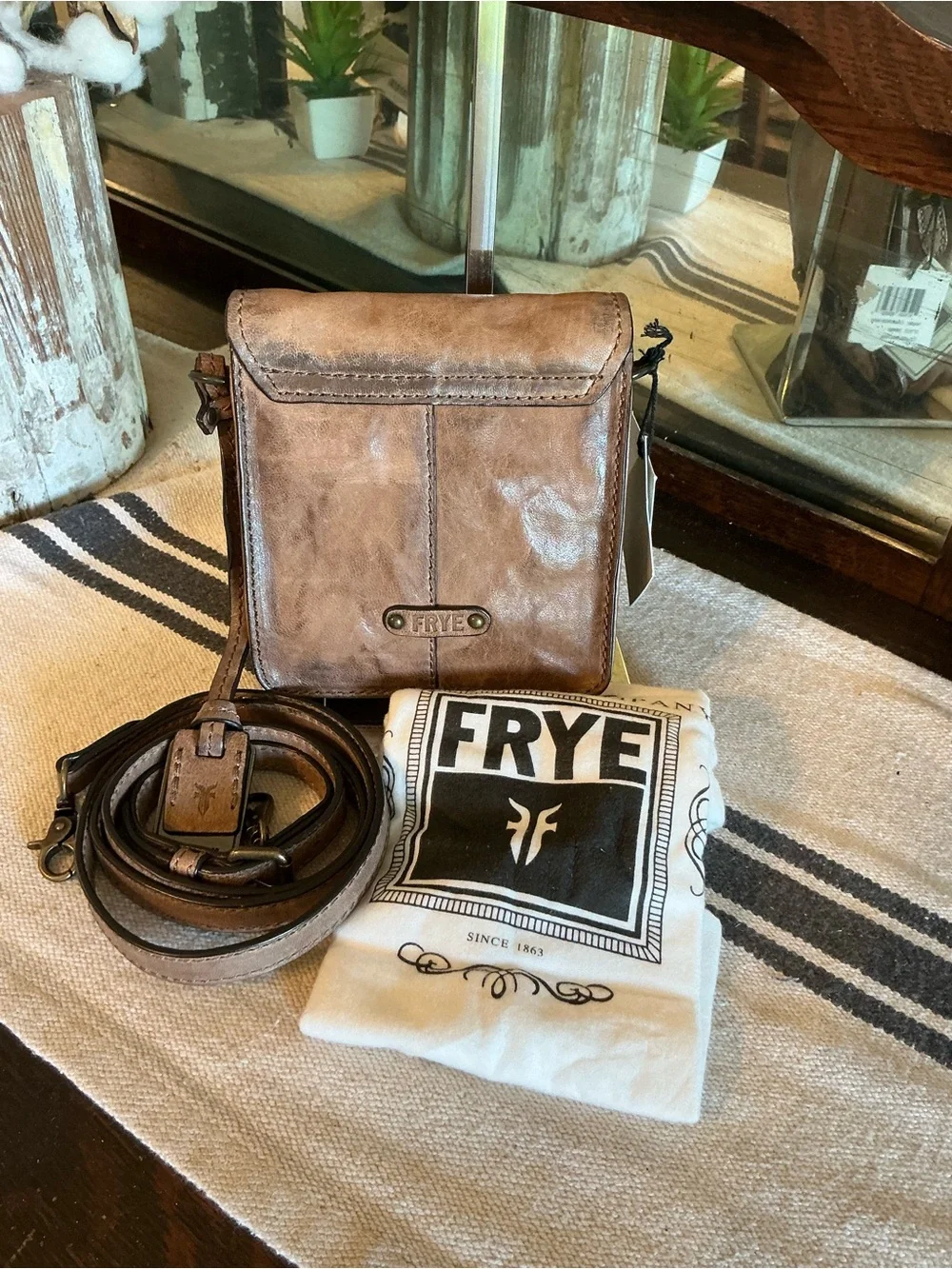 NWT RARE Frye Leather Cameron Mini Crossbody Bag Tan Brown MSRP $288